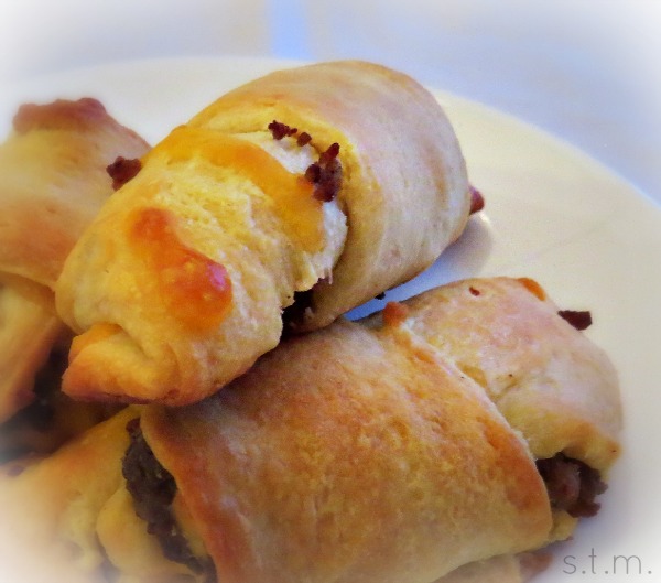 sausage cheese croissants