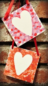 canvas Valentine craft