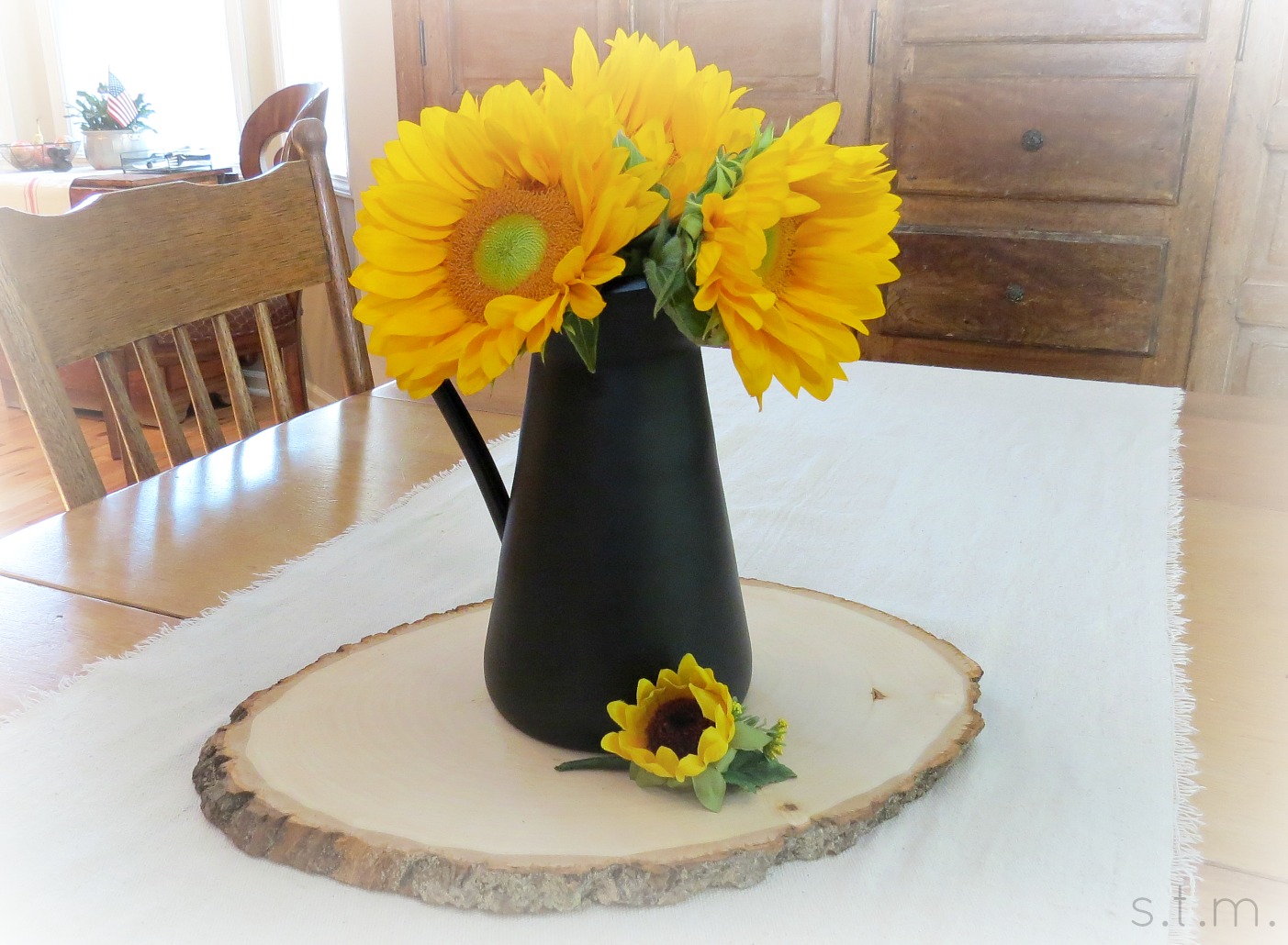 sunflower centerpiece